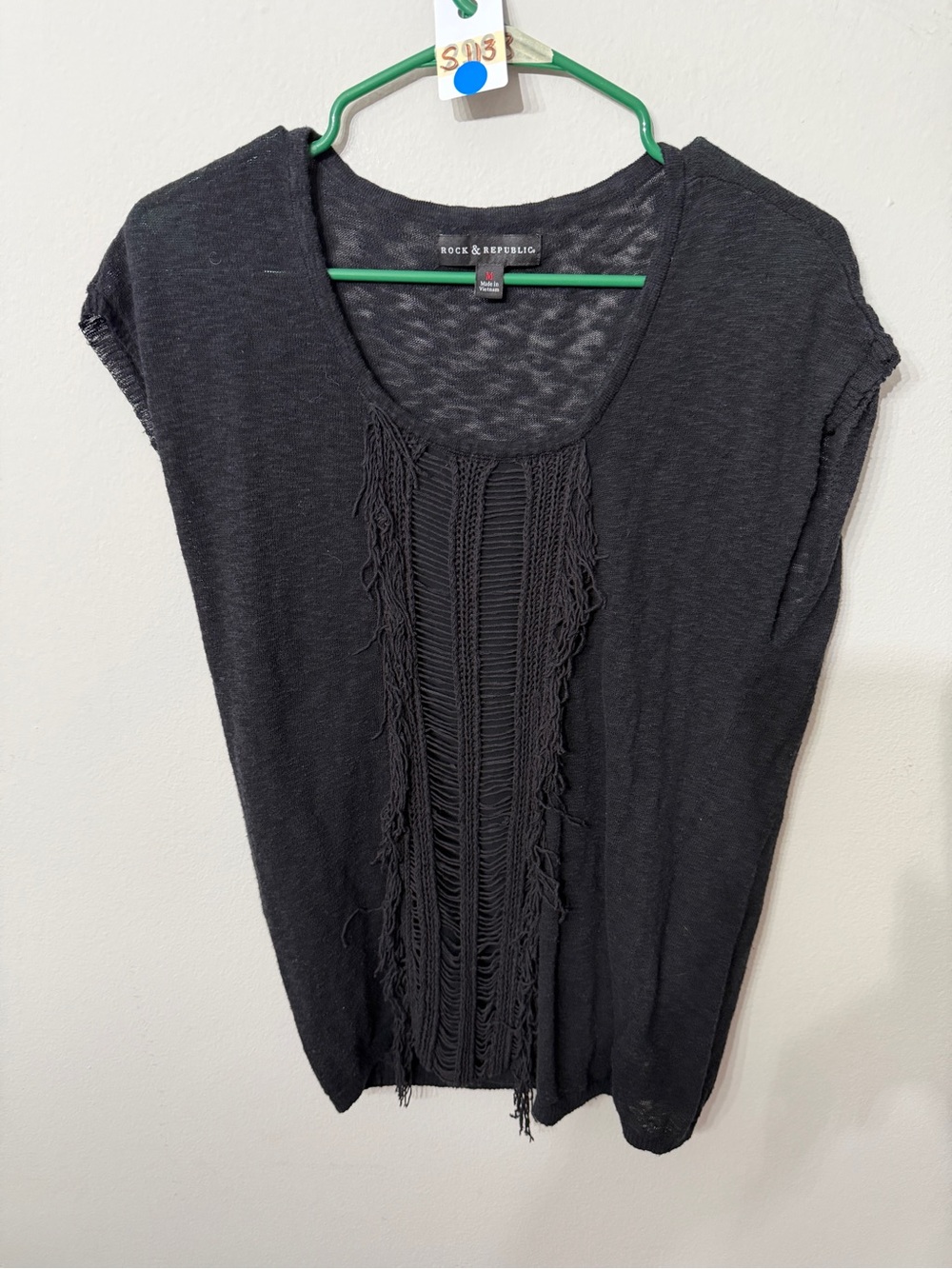 Women’s Rock & Republic Black Fringe Knit Top Size M